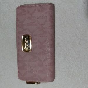 Michael Kors Ladies wallet